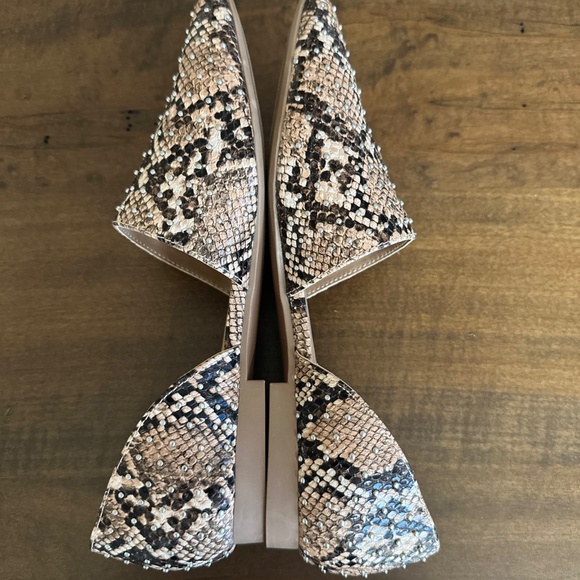 Steve Madden Talent D’orsay Flats Studded Pointed Toe Snake Print Tan Sz 8.5 NEW - Picture 5 of 8